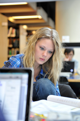 Calley Borland studying in the UNBC Library