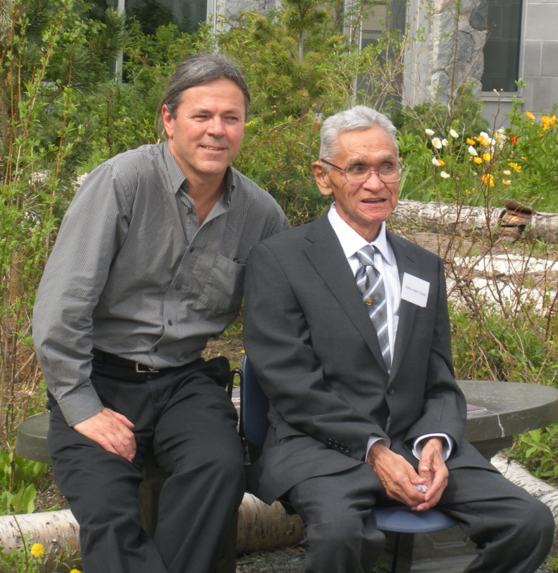 Dr. Ross Hoffman and Gisdewe Alfred Joseph in 2009. 